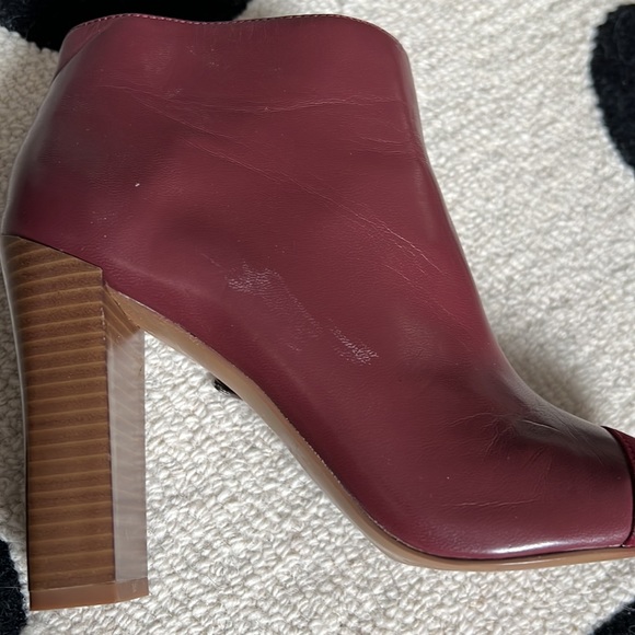 Ann Taylor LOFT Burgundy Ankle Booties - Picture 4 of 8